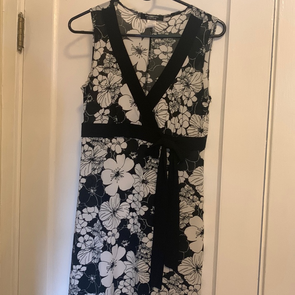 Lightweight B&W floral dress